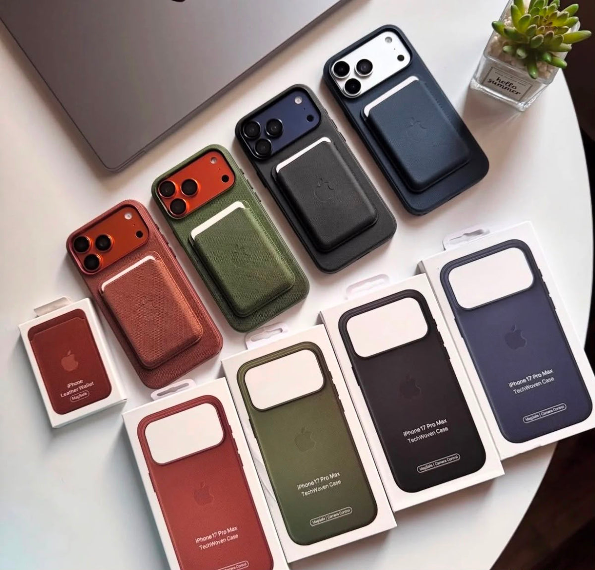 Apple TechWoven Case